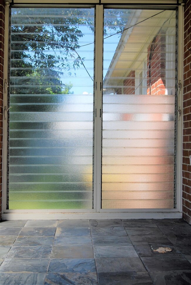 5103 Birkenhead Rd, Jacksonville, FL 32210 - photo 4