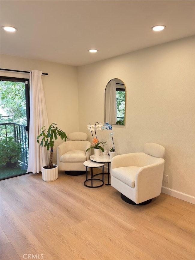 11311 Tampa Ave unit 4, Porter Ranch, CA 91326 - photo 5