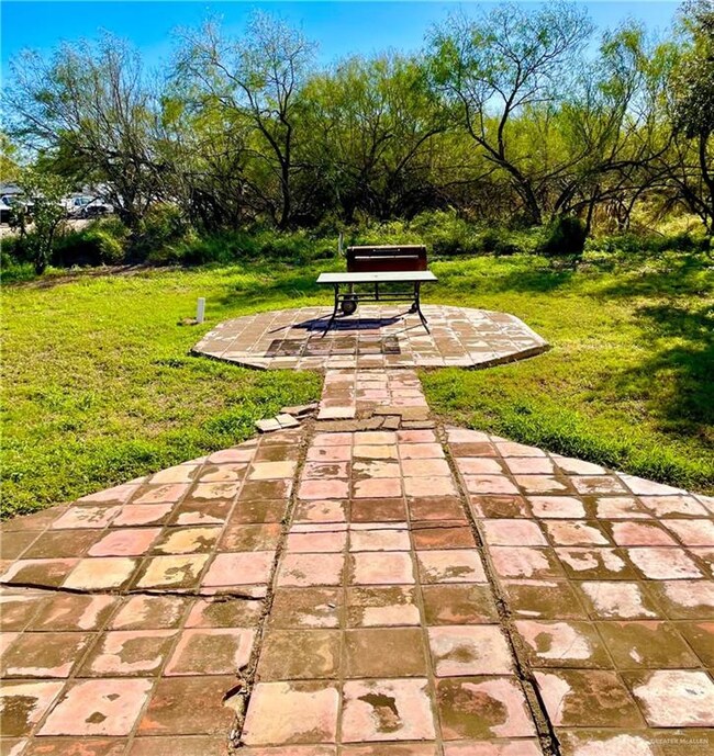 1615 Earling Rd, Donna, TX 78537 - photo 6