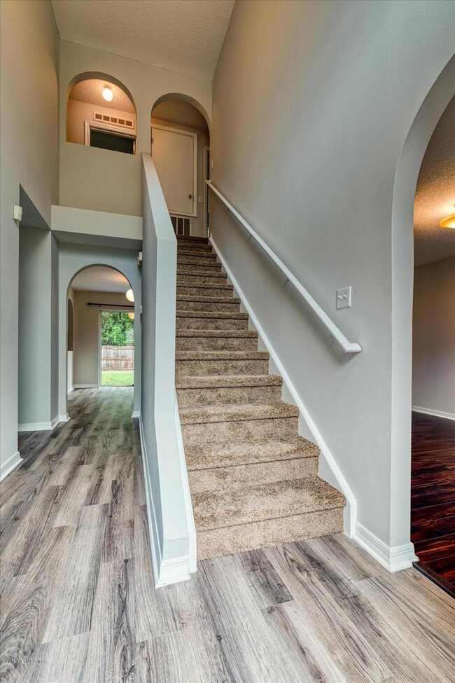 2671 Bluewave Dr, Middleburg, FL 32068 - photo 4