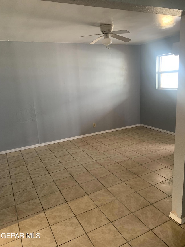 Living room 2