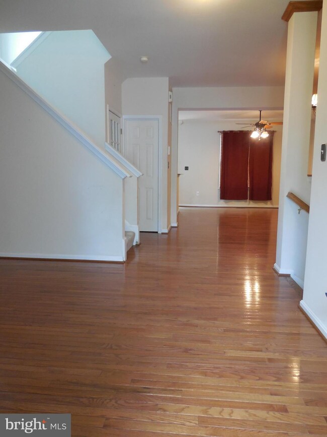 8772 Partridge Run Way, Bristow, VA 20136 - photo 3