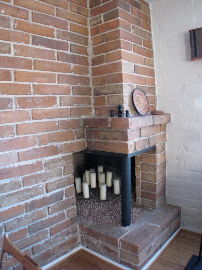 2328 E Greenlee Rd, Tucson, AZ 85719 - photo 7