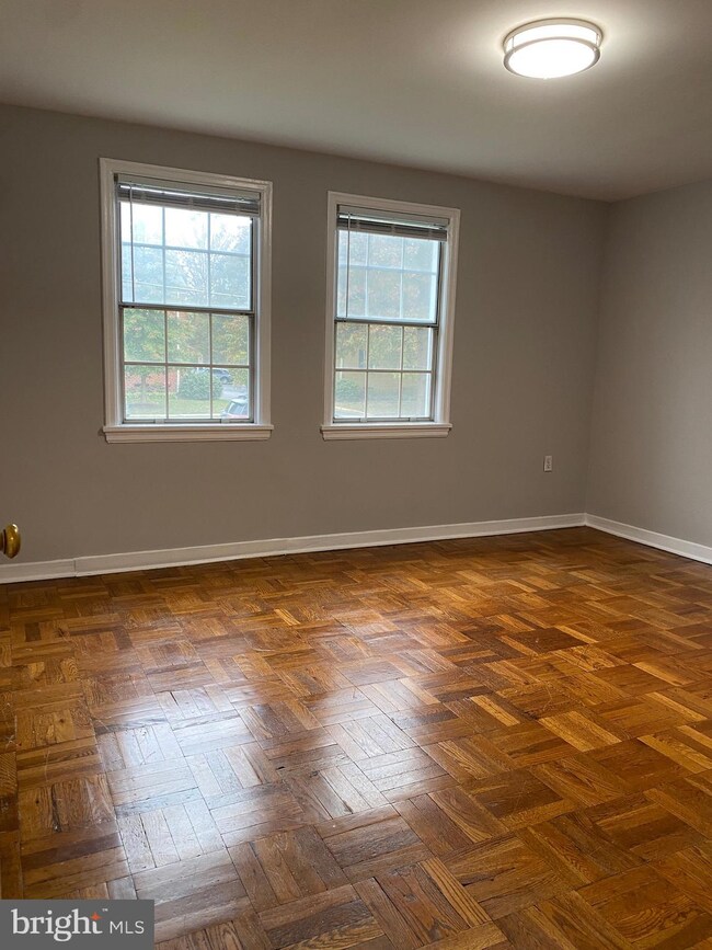 6615 Potomac Ave unit A1, Alexandria, VA 22307 - photo 5