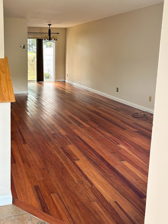 E5 Grandview Dr unit E5, South Burlington, VT 05403 - photo 2