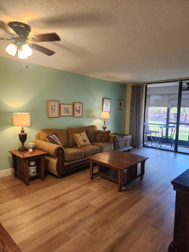 4820 Lucerne Lakes Blvd W unit 106, Lake Worth, FL 33467 - photo 3