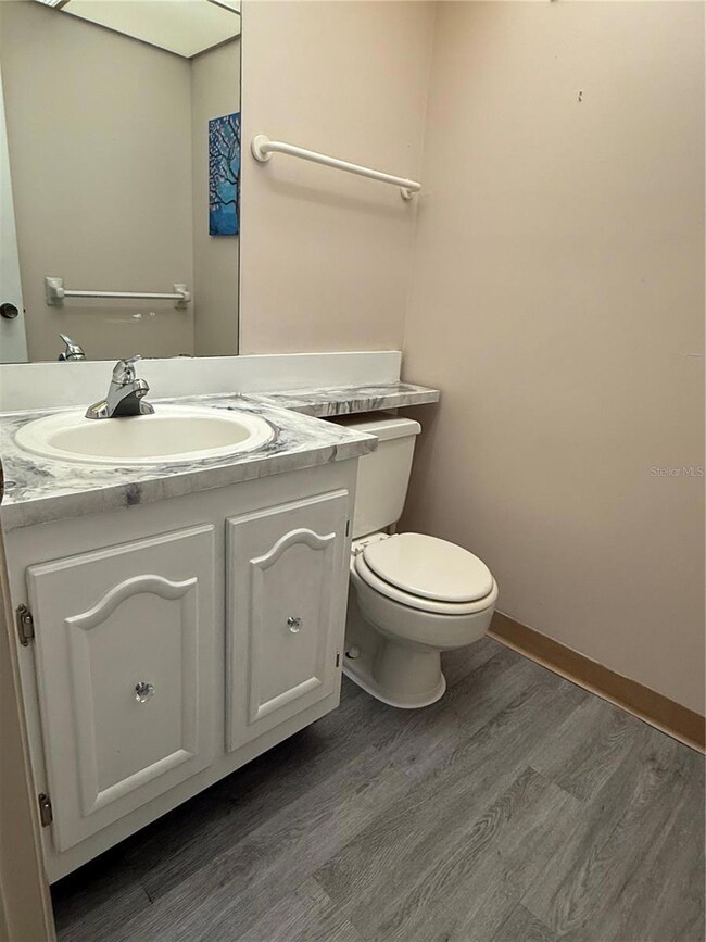 11719 Boynton Ln, New Port Richey, FL 34654 - photo 6