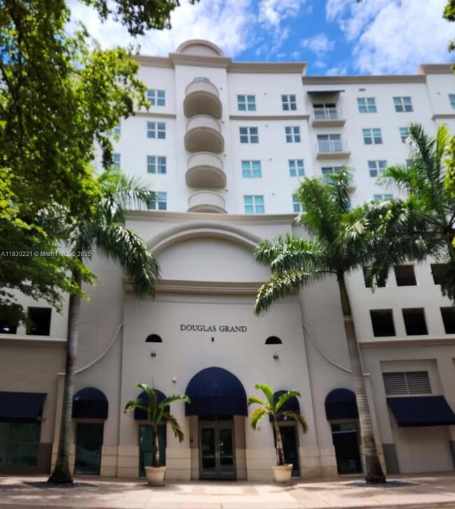 Douglas Grand unit 832, Coral Gables, FL 33134 - photo 2