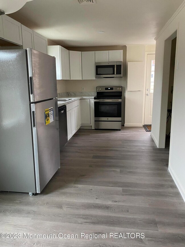 722 Palm Beach Dr, Forked River, NJ 08731 - photo 7