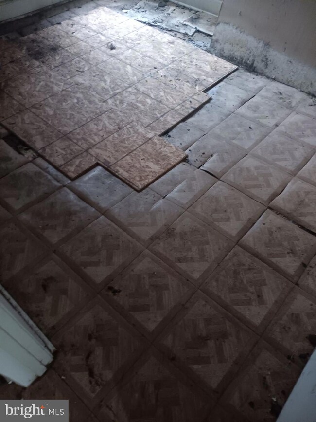 533 N Pulaski St, Baltimore, MD 21223 - photo 4