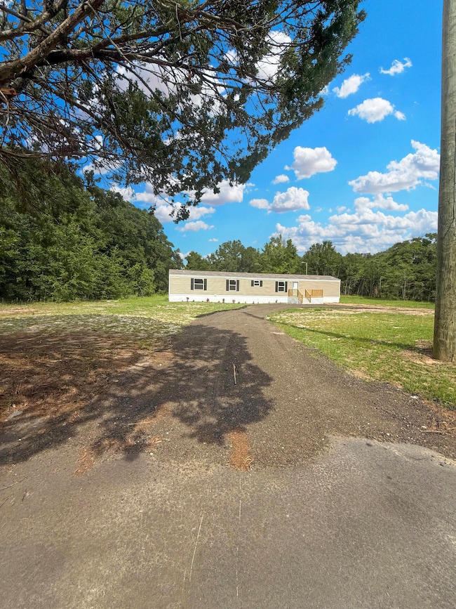 1811 Cannon Bridge Rd, Cordova, SC 29039 - photo 2