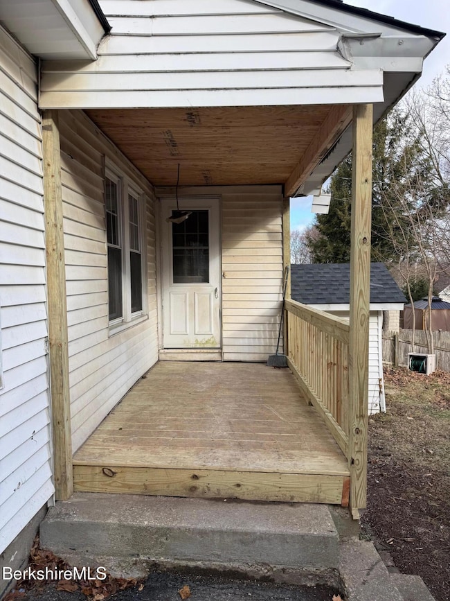 121 Edward Ave, Pittsfield, MA 01201 - photo 3