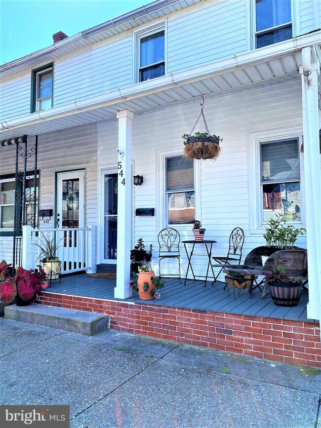 544 Minor St, Emmaus, PA 18049 - photo 2