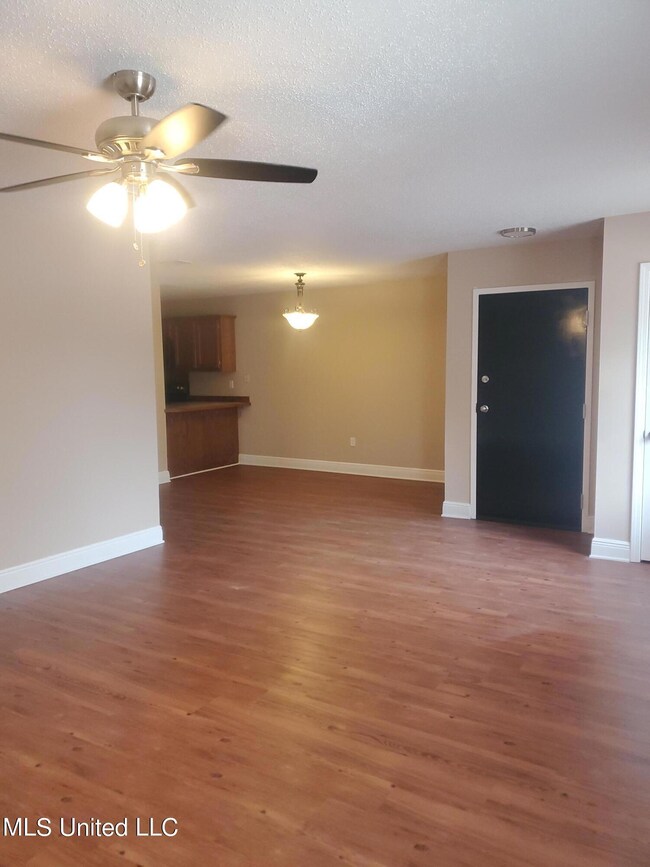 18051 Old 49 Living