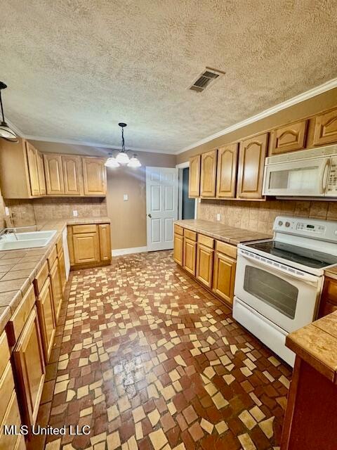 318 E 4th St, Long Beach, MS 39560 - photo 7