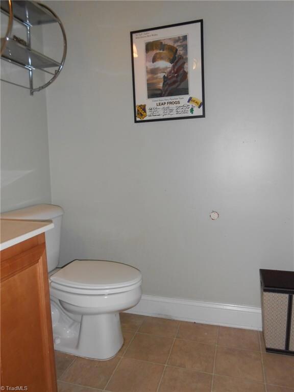 Downstairs Half Bath.