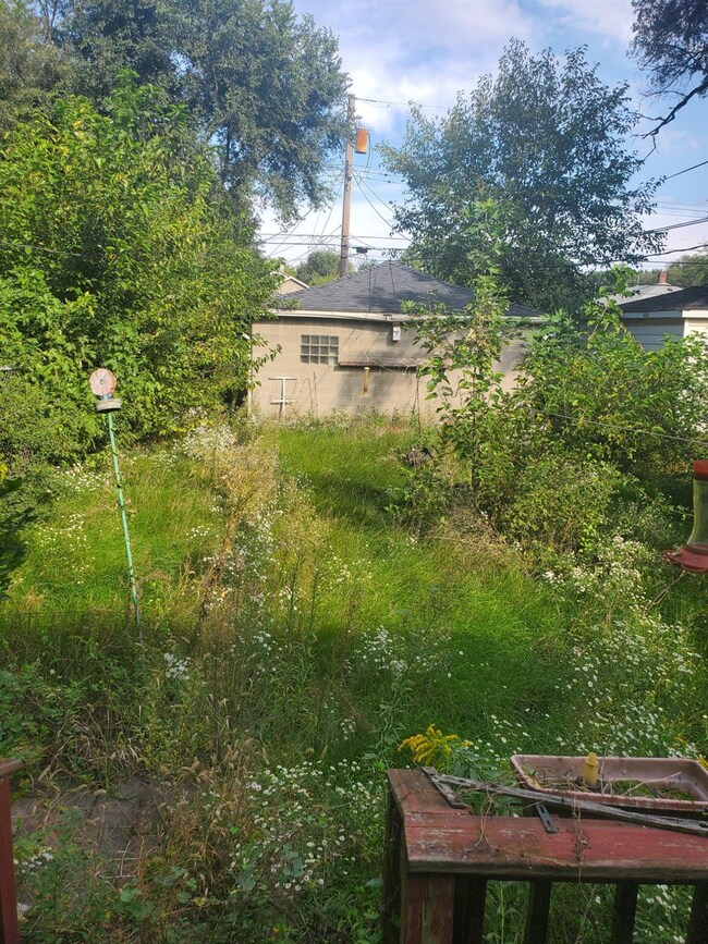 3965 Delaware St, Gary, IN 46409 - photo 5