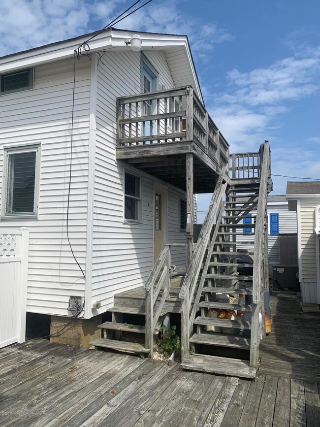 21C Shore Villa Rd, Seaside Park, NJ 08752 - photo 2