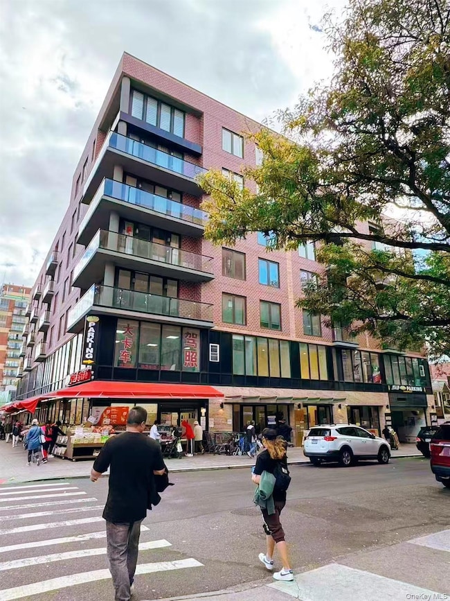 42-78 Main St unit 6E, Flushing, NY 11355 - photo 3