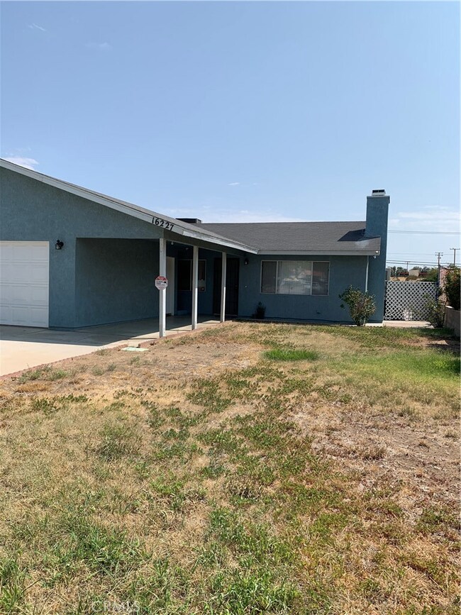 16227 Wimbleton Dr, Victorville, CA 92395 - photo 3