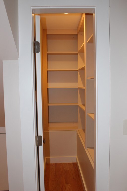 50 Causeway St unit 3, Gloucester, MA 01930 - photo 5