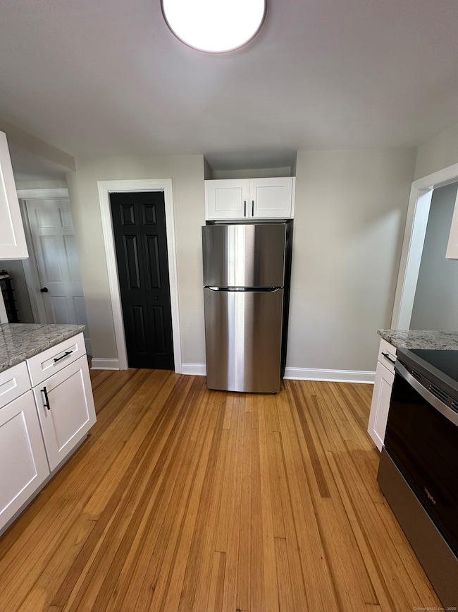 32 Wall St unit 2, Middletown, CT 06457 - photo 5