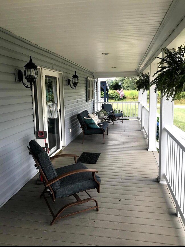 4A6556D3-A03F-41C7-8857-3FCBB562EBC9