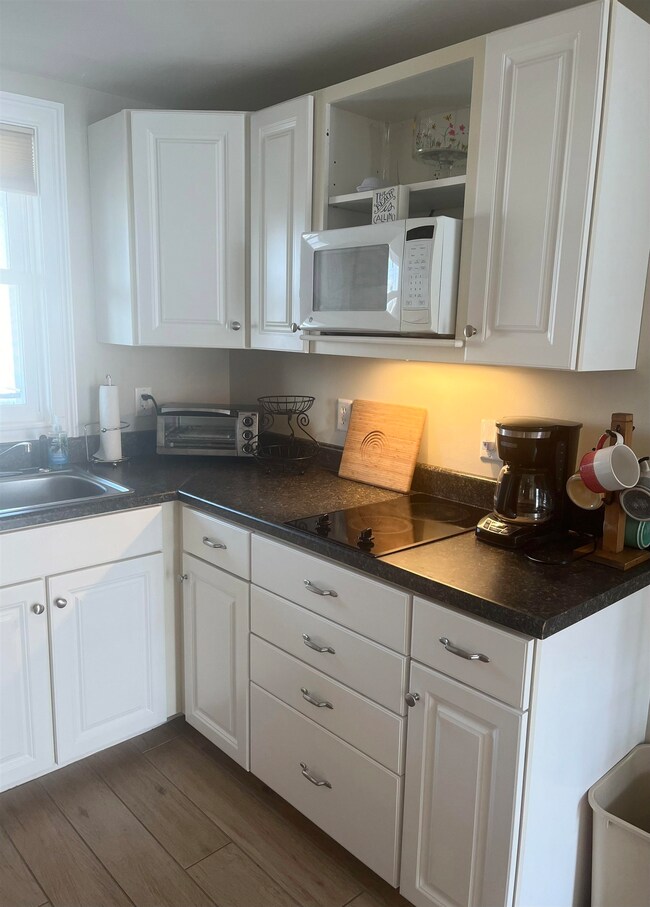 18 Ocean Blvd, Hampton, NH 03842 - photo 5