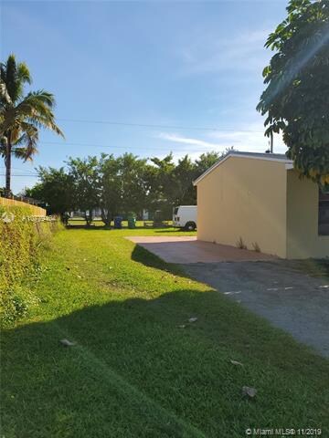 22301 SW 115th Ave, Miami, FL 33170 - photo 4
