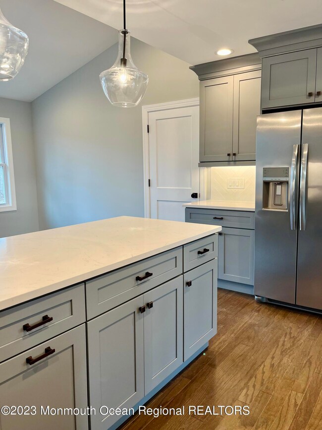 33 New Brunswick Ave, Matawan, NJ 07747 - photo 7