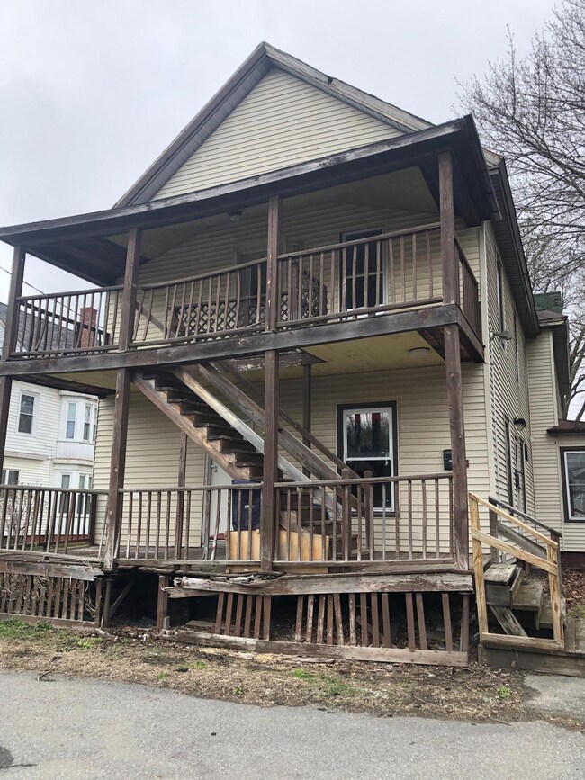 12 School St, Waterville, ME 04901 - photo 4