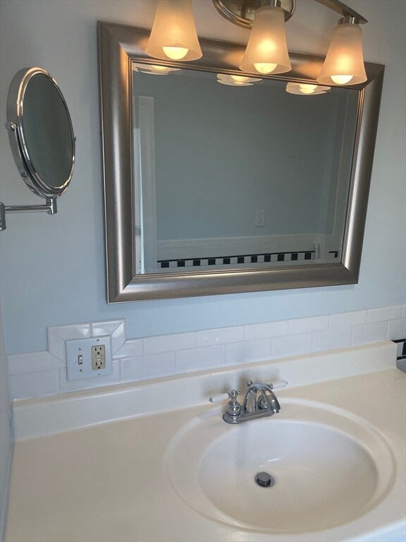 19 Buckman St unit F, Woburn, MA 01801 - photo 6