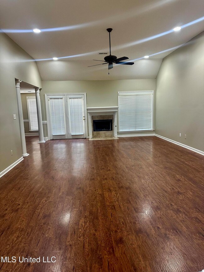 814 Byhalia Rd, Hernando, MS 38632 - photo 4