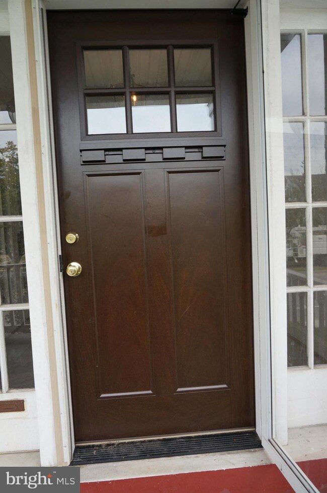 1811 E 33rd St, Baltimore, MD 21218 - photo 5