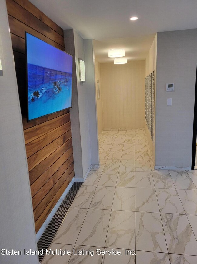 Sunrise Tower unit 507, Staten Island, NY 10304 - photo 5
