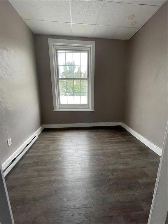 402 Pine St unit 2nd floor right, Tamaqua, PA 18252 - photo 6