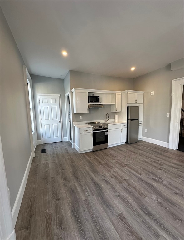 6 Monroe St unit 102, Salem, MA 01970 - photo 2