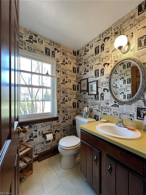 Main floor half bath