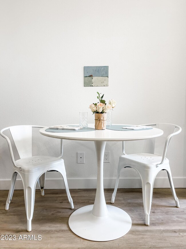 302 E Monte Vista Rd unit A4, Phoenix, AZ 85004 - photo 7