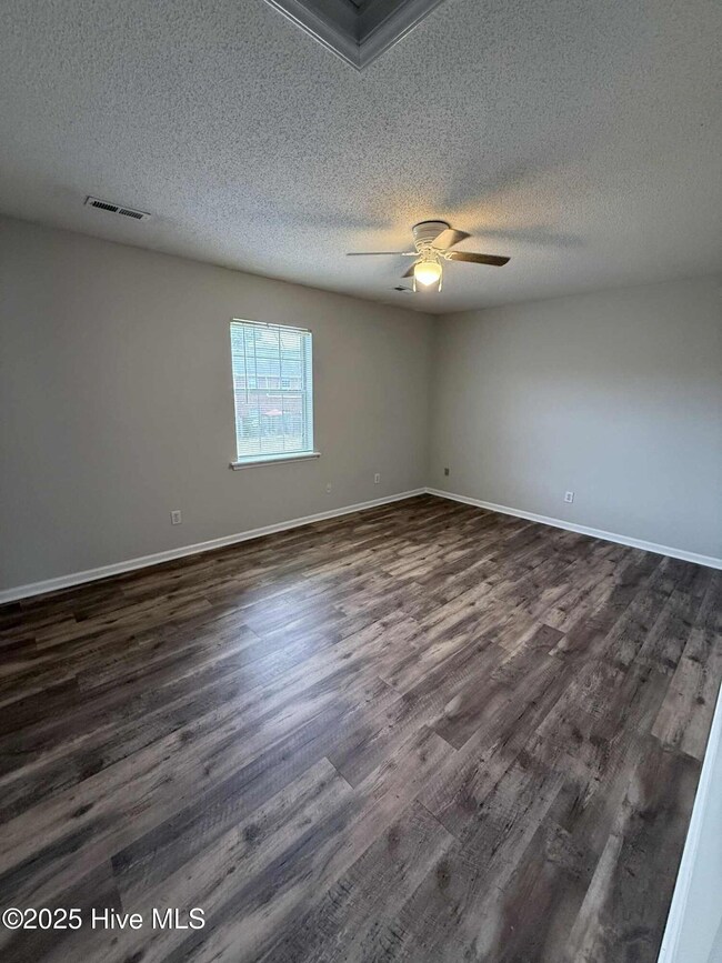 1207 E Fire Tower Rd unit C, Greenville, NC 27858 - photo 5