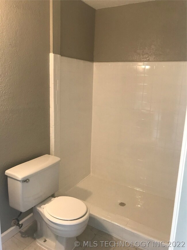 13502 S Fern St, Glenpool, OK 74033 - photo 5