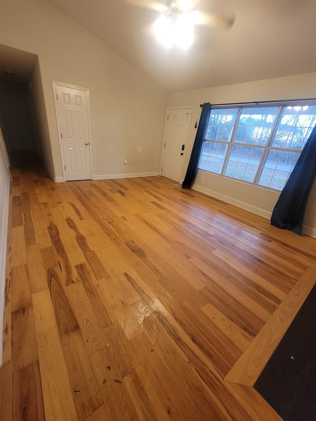 130 Maple Tree Ln, Cowpens, SC 29330 - photo 2