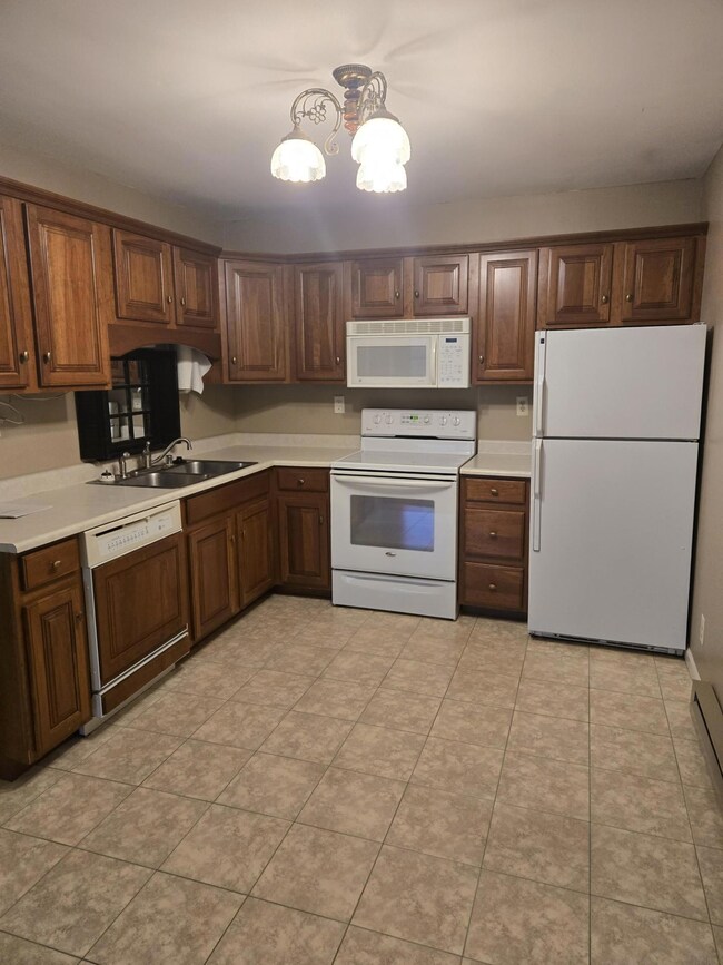 507 Chestnut St unit K, La Porte City, IA 50651 - photo 5
