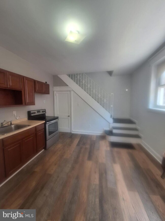 1306 Main St, Darby, PA 19023 - photo 2