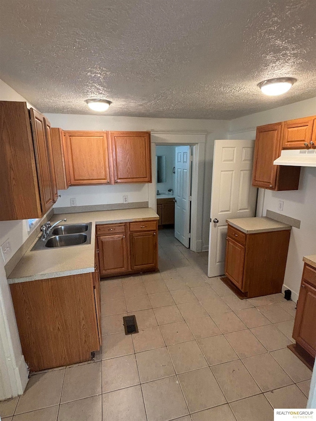 3320 N 16th St, Omaha, NE 68110 - photo 5