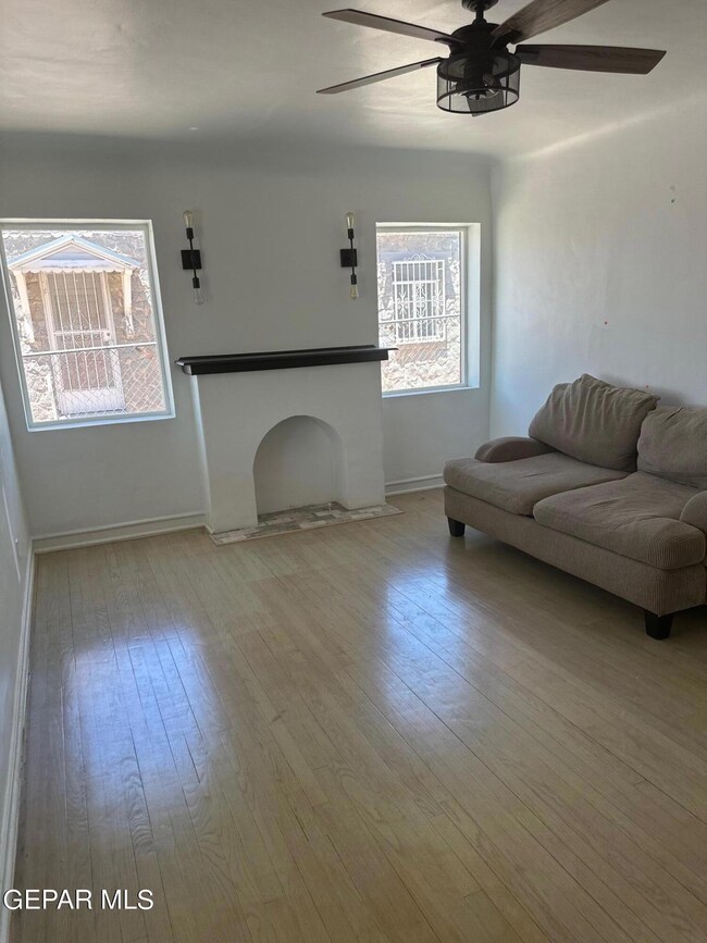 3625 Altura Ave, El Paso, TX 79930 - photo 3