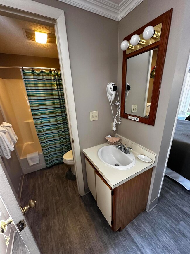 733 Post Rd unit 124, Wells, ME 04090 - photo 7