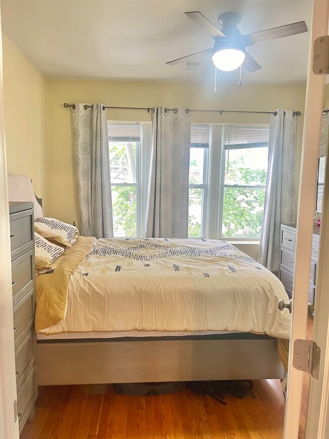 332 Virginia Ave unit 1, Jersey City, NJ 07304 - photo 6