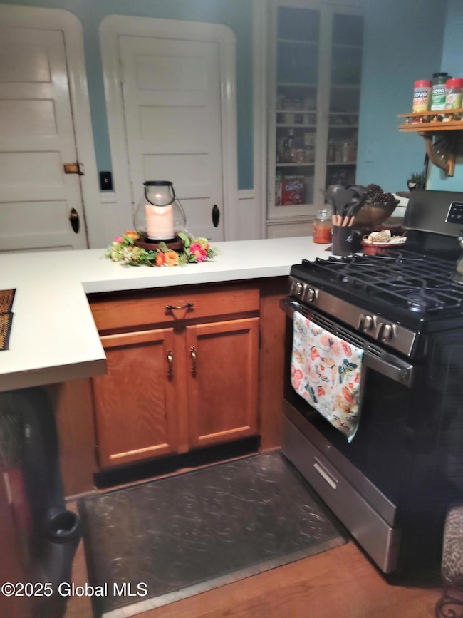 1022 Union St, Schenectady, NY 12308 - photo 3