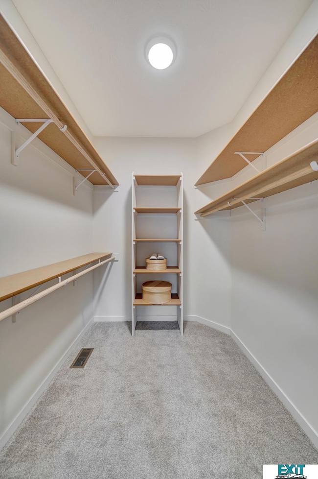 10208 Hascall Cir, Lincoln, NE 68520 - photo 6